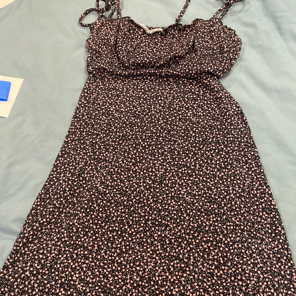 H & M midi floral flowy dress